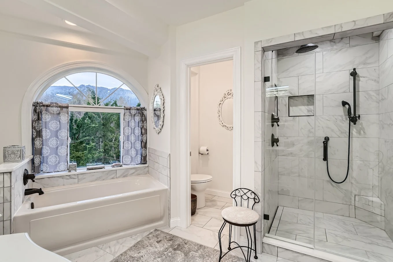 Bathroom Remodeling Contractor